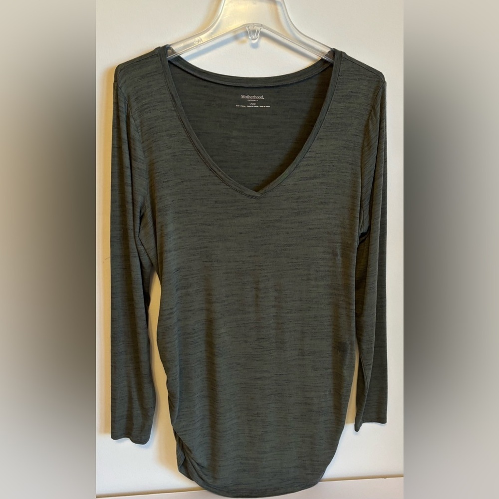 MOTHERHOOD DARK GREEN TOP